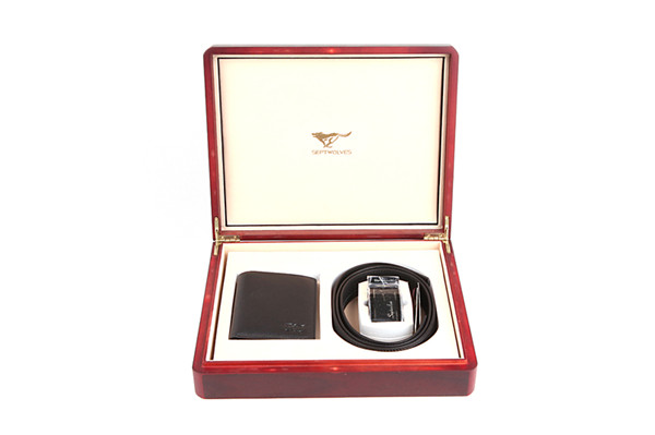 七匹狼精品皮具 商務(wù)禮品首選