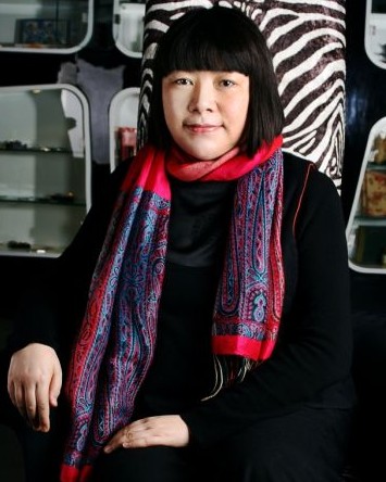 萬格格：用責任與感恩塑造“禮品王國”