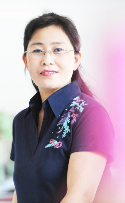 工藝美術(shù)大師武俊敏：繡針無(wú)痕傳神韻