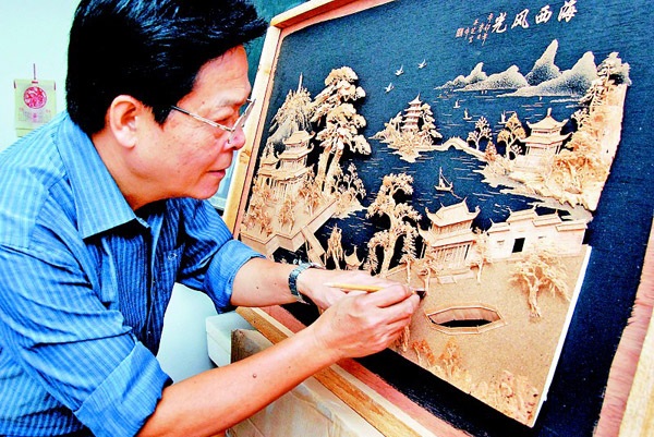 吳芝生：福州軟木畫吳氏第四代傳人