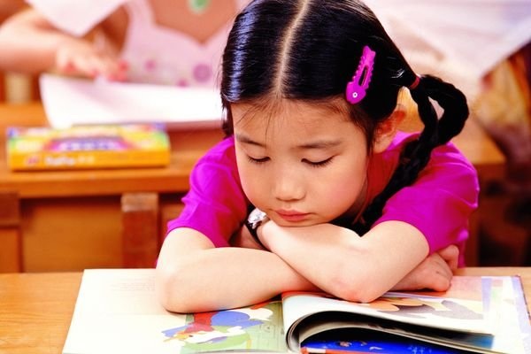 首屆中國上海國際童書展搭建“出?！逼脚_