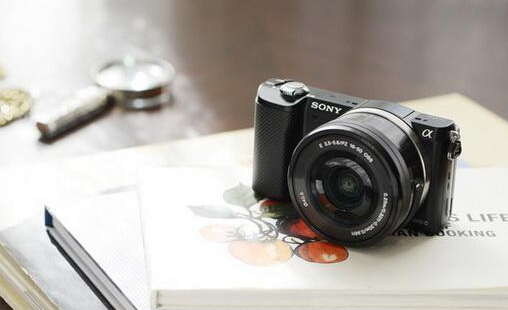 索尼微單A500有何優缺點？